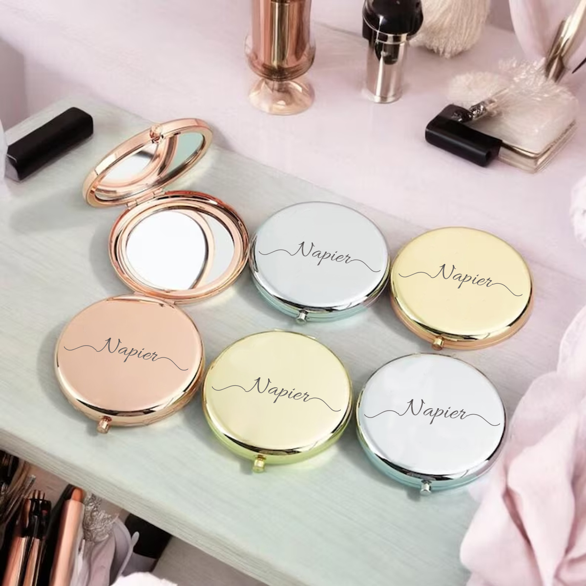 กระจกพับลาย Napier น่ารัก 1 ชิ - Wedding Souvenir บทวิจารณ์และราคา